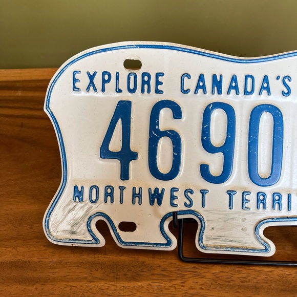 Vintage NWT License Plates Set - Picture 3 of 8